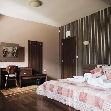 Хотел Лесидрен Hotel Lesidren
